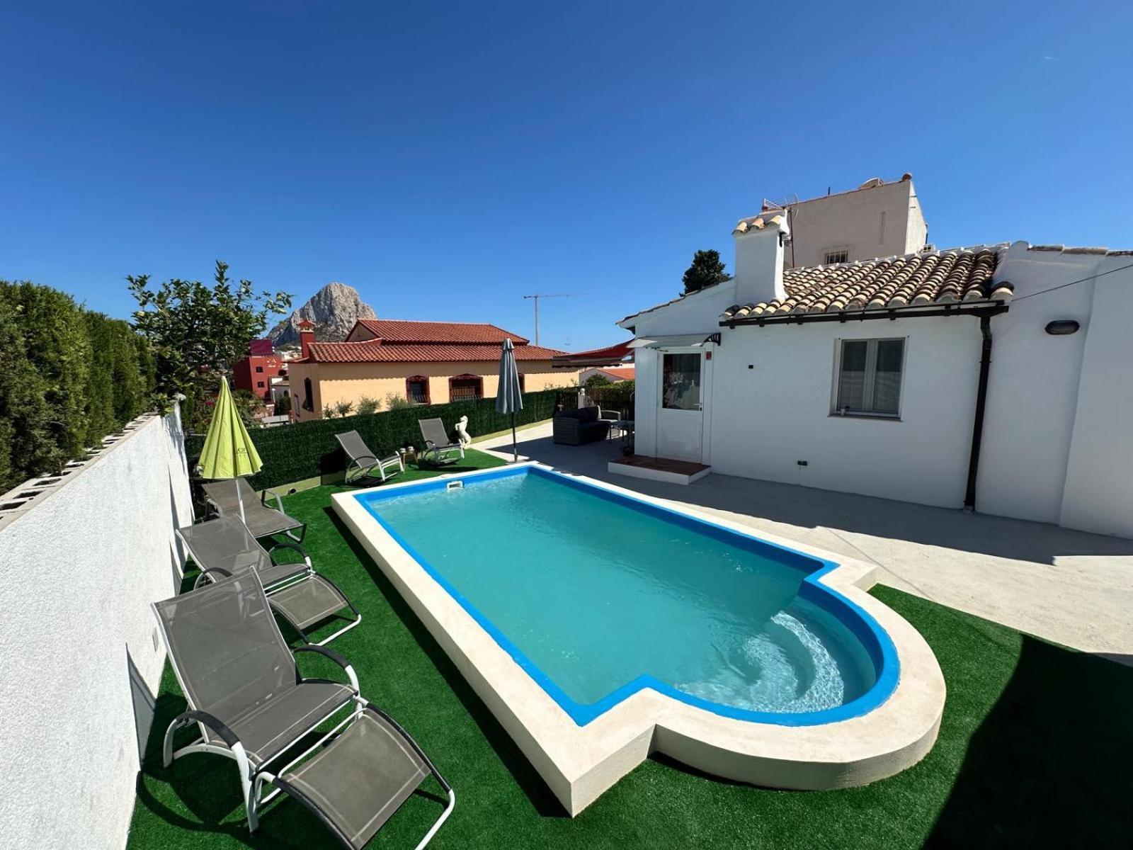 Villa Kristalina Кальпе Экстерьер фото